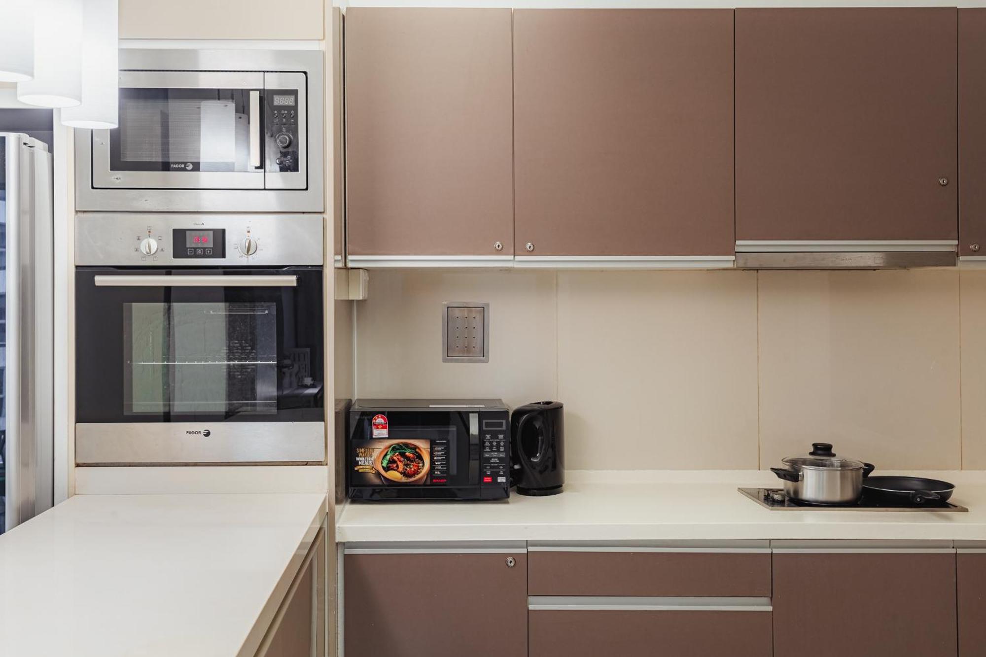Suites & Residences @ Regalia By Plc Kuala Lumpur Ngoại thất bức ảnh