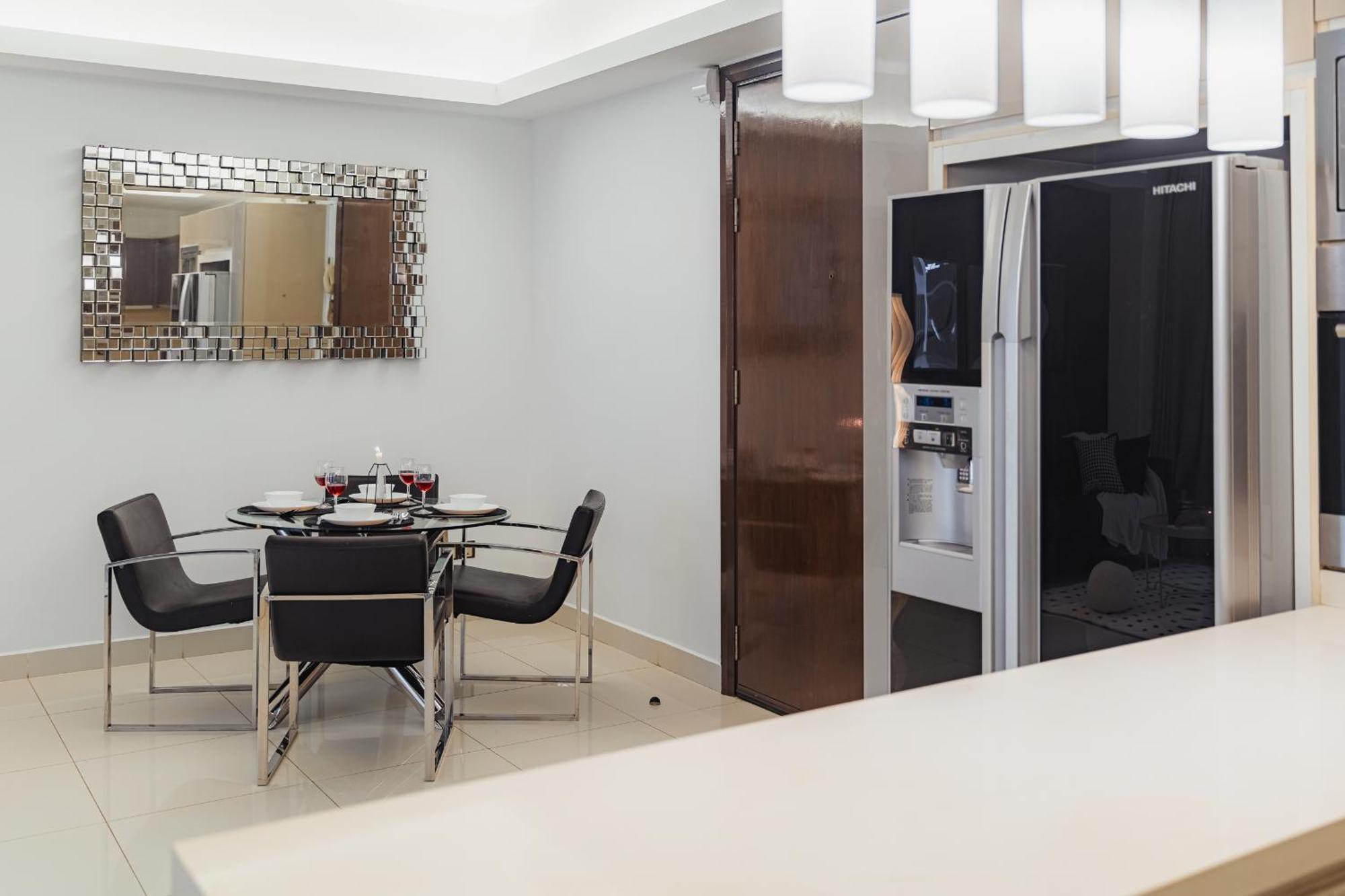 Suites & Residences @ Regalia By Plc Kuala Lumpur Ngoại thất bức ảnh