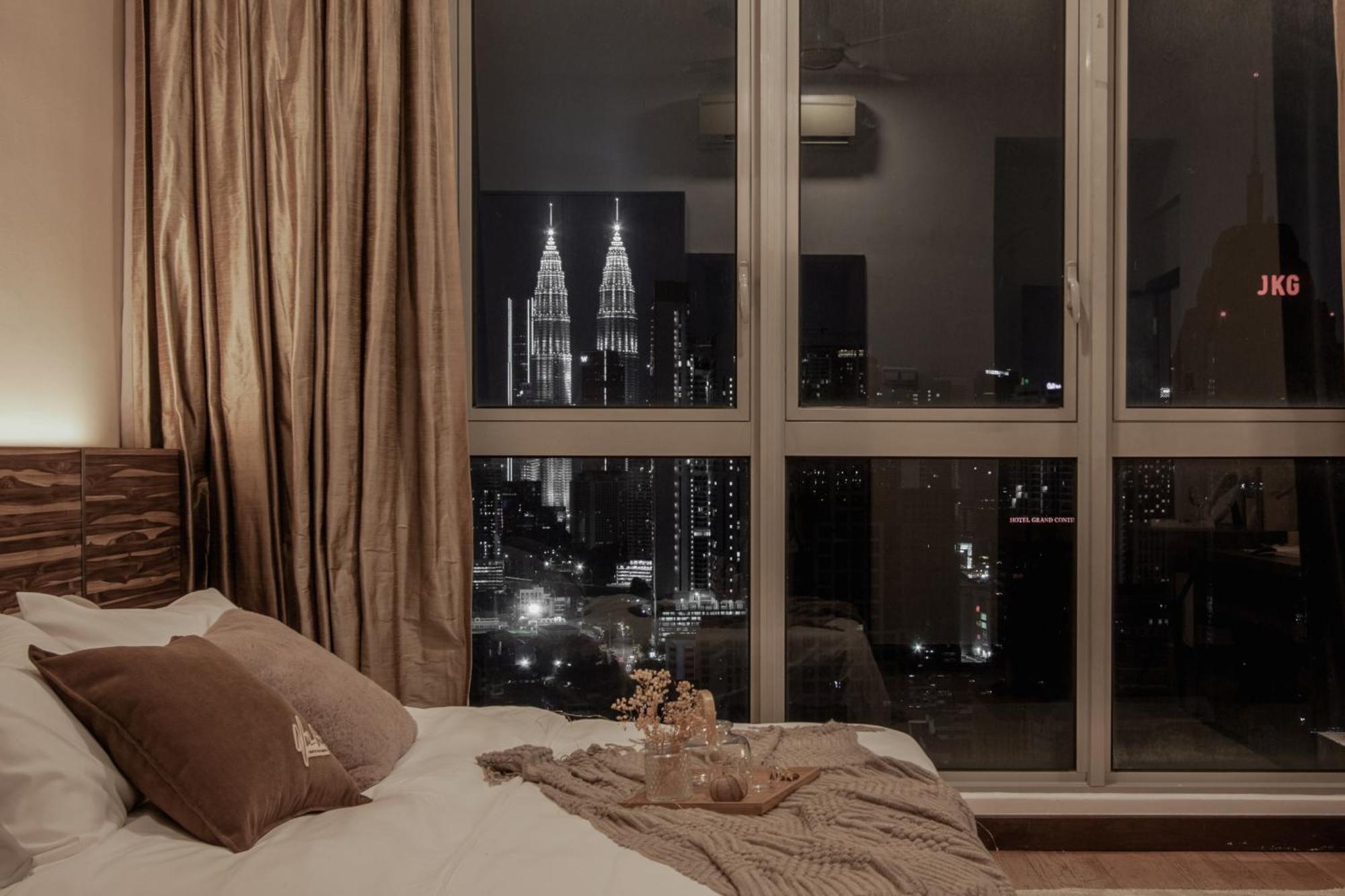 Suites & Residences @ Regalia By Plc Kuala Lumpur Ngoại thất bức ảnh